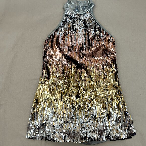 Dance Costume - MC - Picture 2 of 3